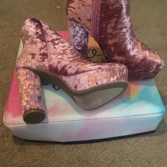 Booties - Picture 2 of 3